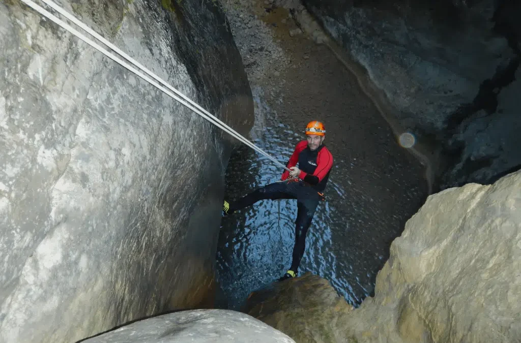 Unveiling Nature’s Secrets: An Adventure with Raimon Monterde